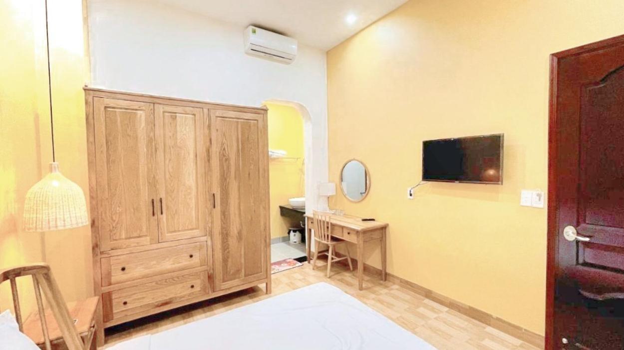 Hoang My Villa - 8 Phong Ngu Bai Sau - Free Bida Karoke 头顿 外观 照片