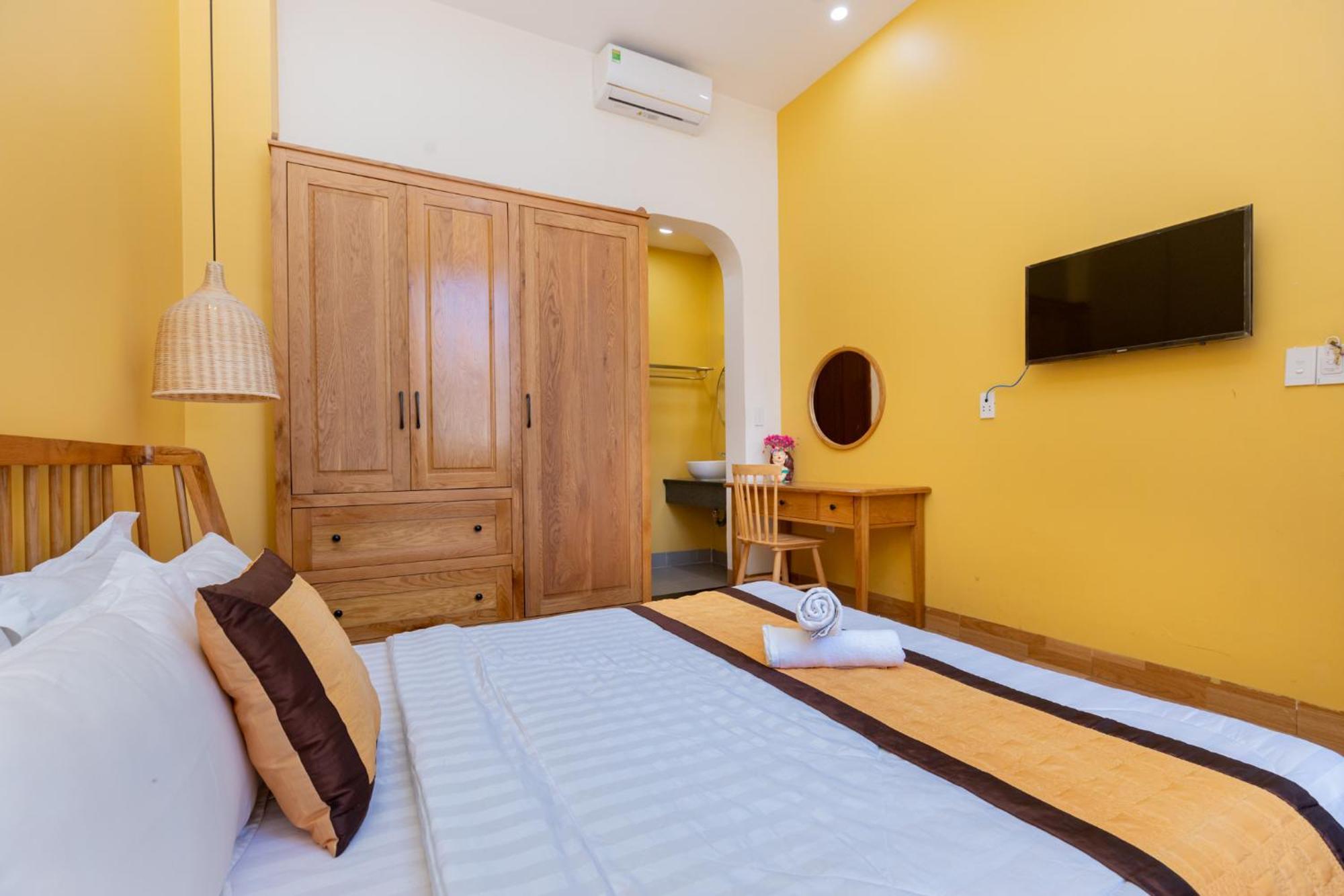 Hoang My Villa - 8 Phong Ngu Bai Sau - Free Bida Karoke 头顿 外观 照片