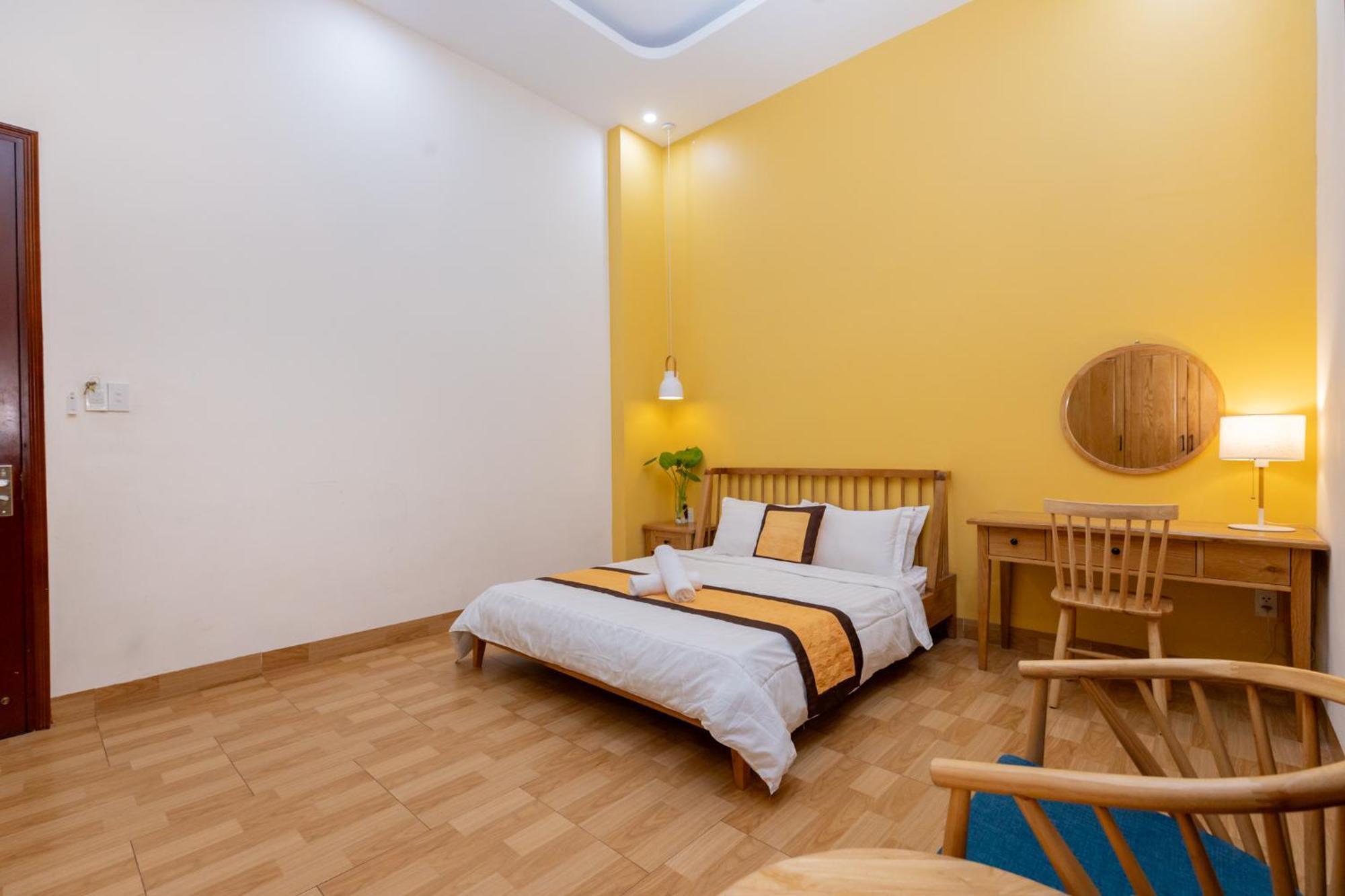 Hoang My Villa - 8 Phong Ngu Bai Sau - Free Bida Karoke 头顿 外观 照片