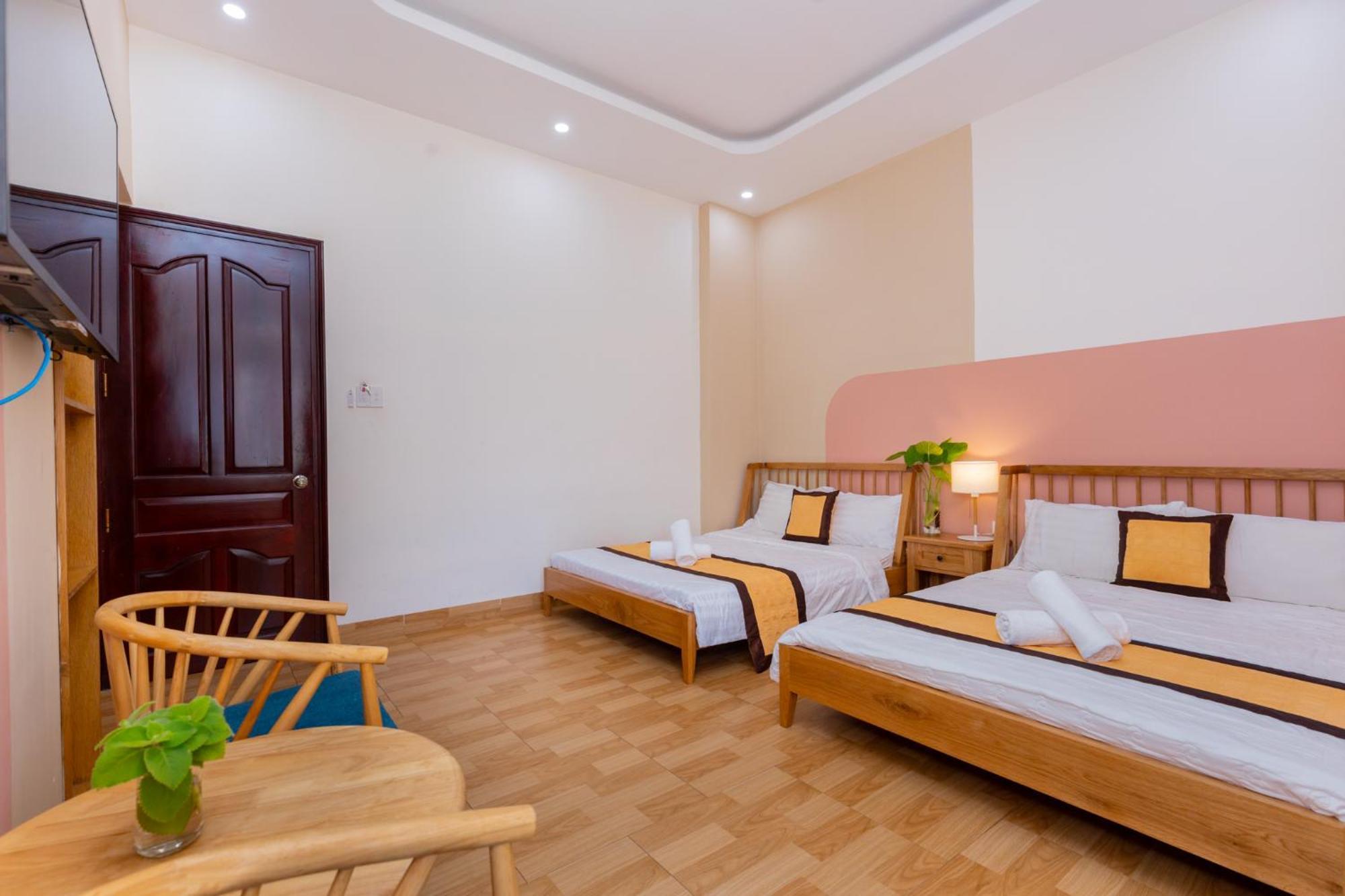 Hoang My Villa - 8 Phong Ngu Bai Sau - Free Bida Karoke 头顿 外观 照片