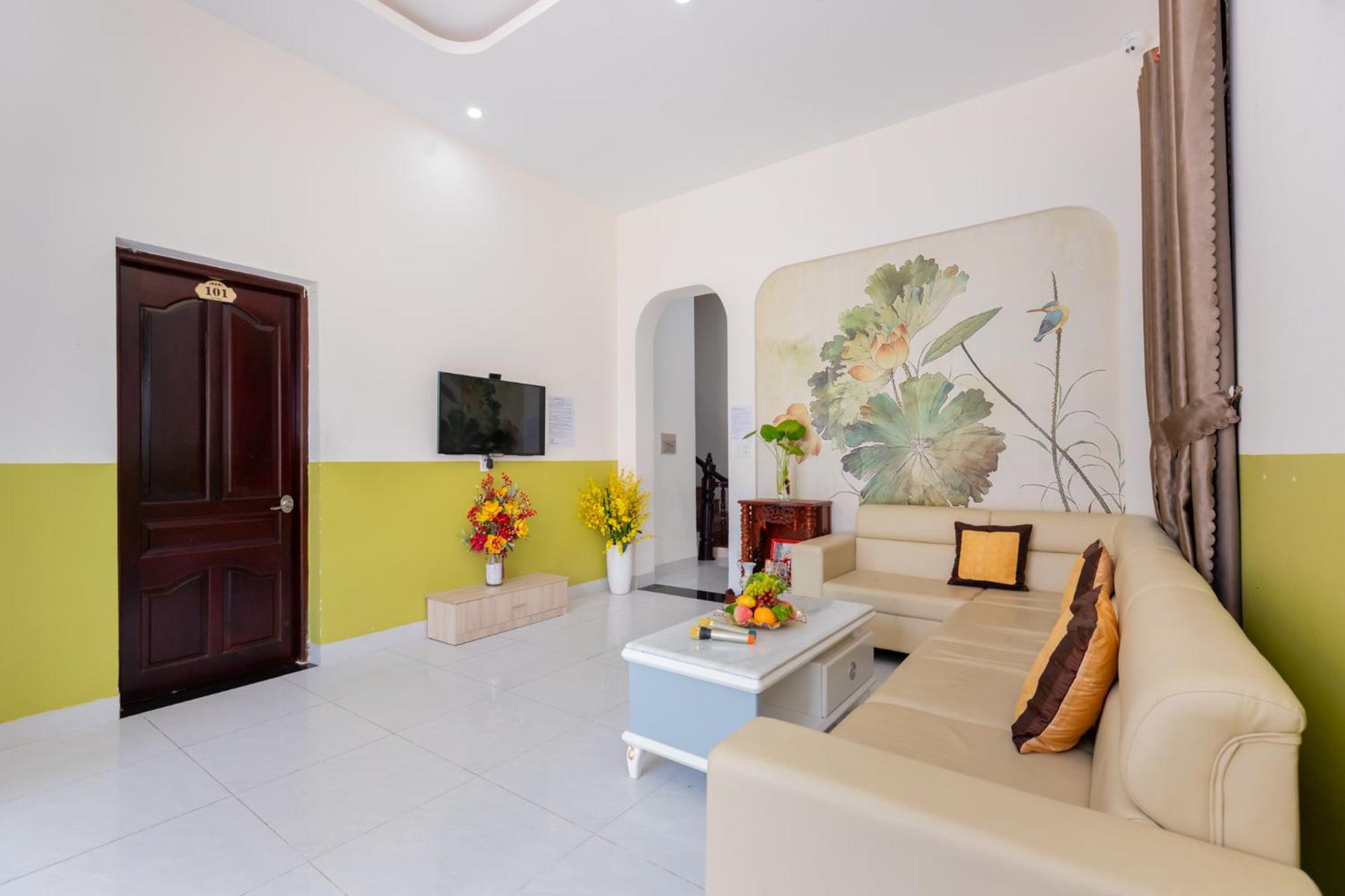 Hoang My Villa - 8 Phong Ngu Bai Sau - Free Bida Karoke 头顿 外观 照片