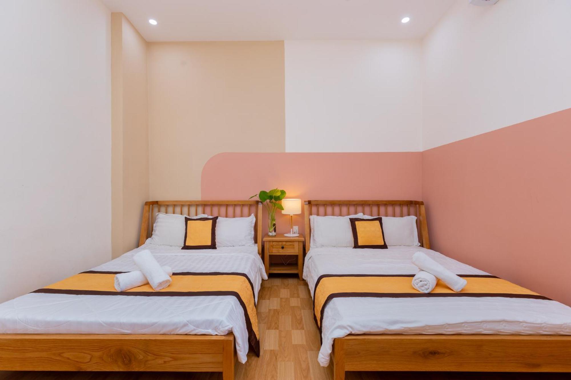 Hoang My Villa - 8 Phong Ngu Bai Sau - Free Bida Karoke 头顿 外观 照片
